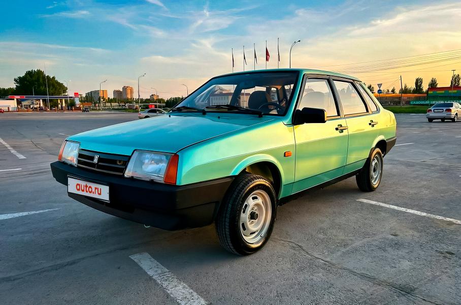 ВАЗ-21099