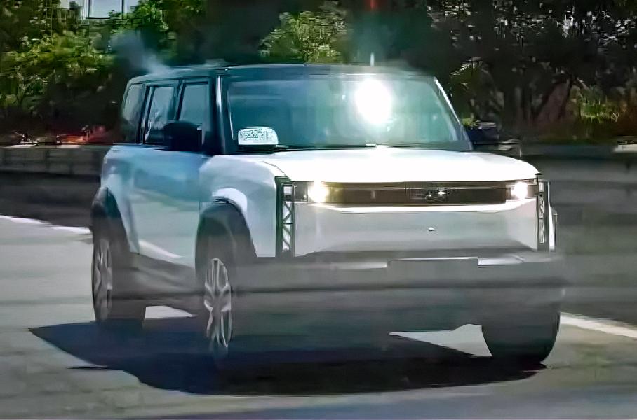 Chery iCar 03