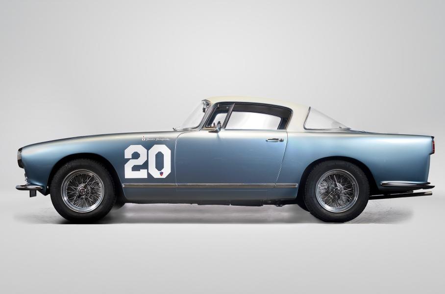 Один из 14-ти: редкий Ferrari 250 GT с низкой крышей выставят на торги