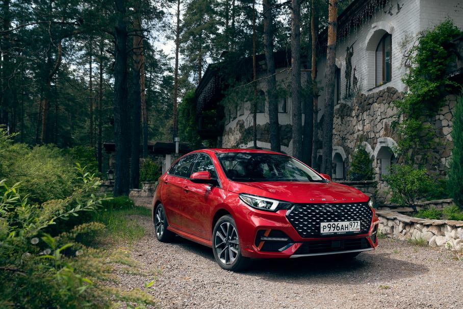 Omoda S5. Седаны еще поборются