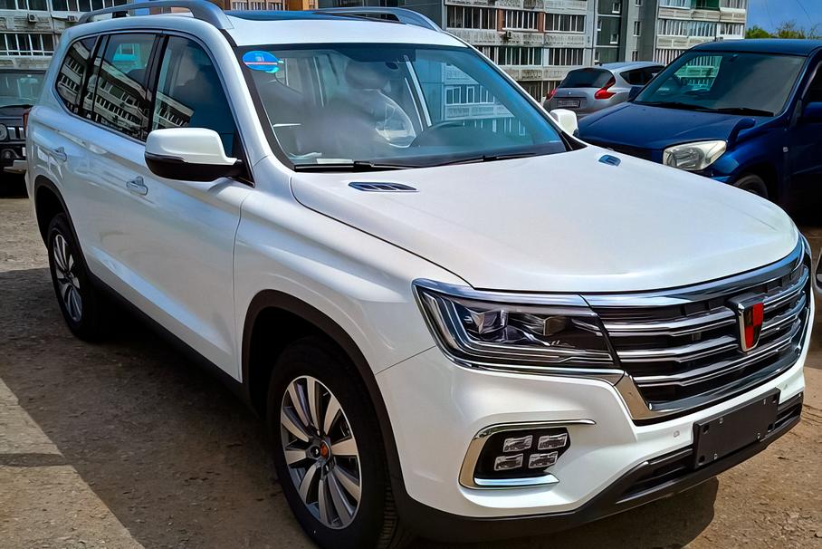 Roewe RX8