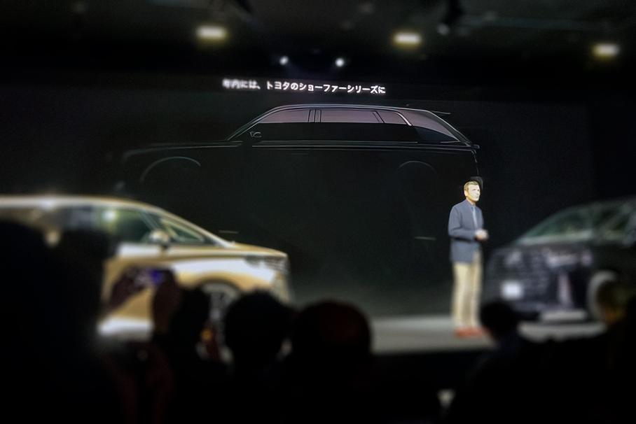 Роскошный внедорожник Toyota Century: первое официальное изображение