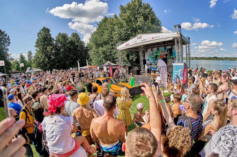 Tuning Open Fest 2023: пляжная вечерника для ценителей тюнинга