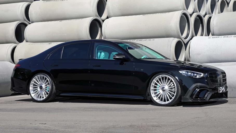 Mercedes-Benz S-Class получил агрессивный обвес и мятный салон