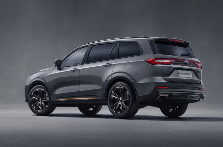 У семиместного кроссовера Ford Equator появилась «оранжевая» версия