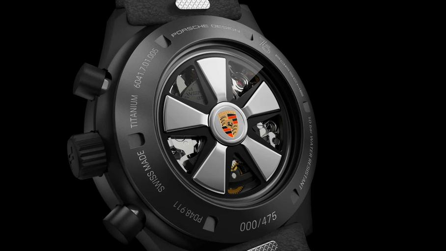 Porsche выпустила эксклюзивные часы к юбилею марки