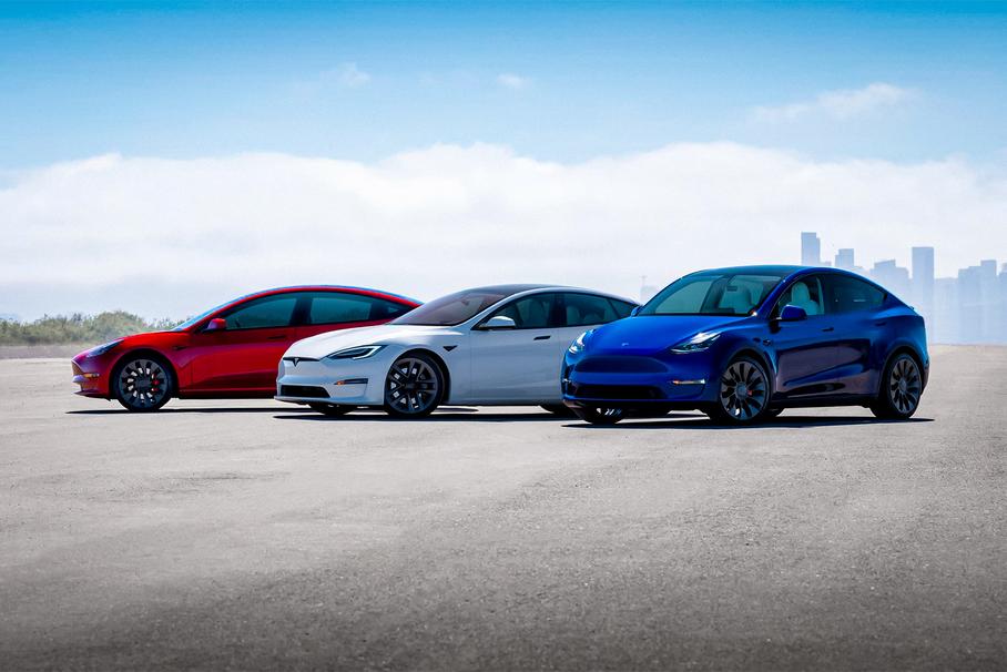 Tesla предупредила о выходе из строя систем безопасности на Model Y, S и X