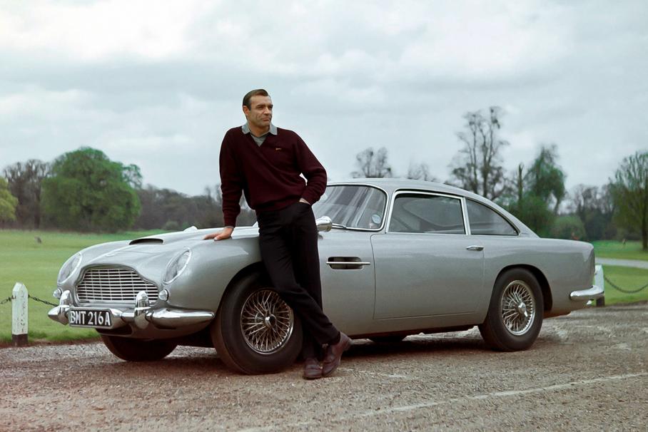 Aston Martin празднует 110-летие