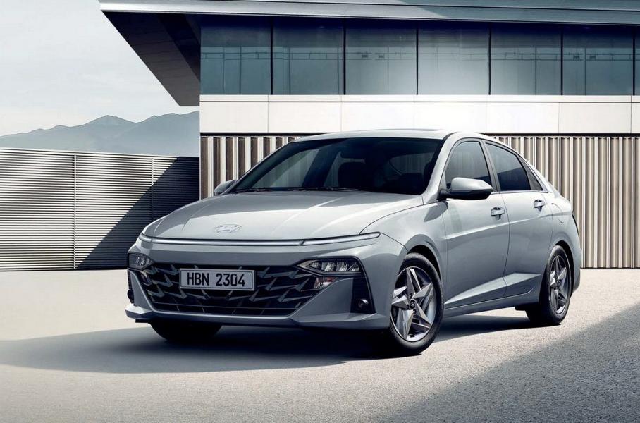 Абсолютно новый Hyundai Solaris: теперь с левым рулем
