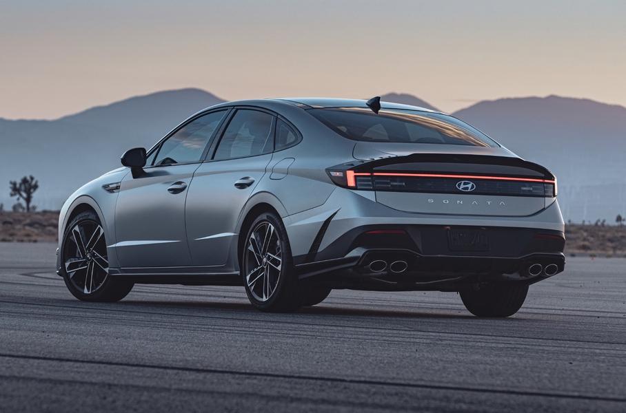 Hyundai Sonata получила полный привод