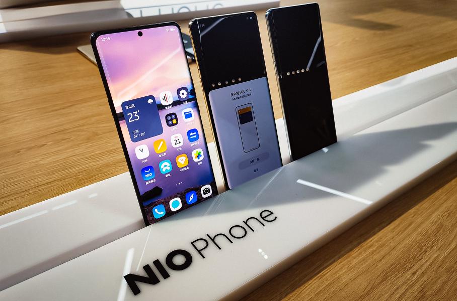 Автомобильная компания Nio выпустила смартфон дешевле Huawei