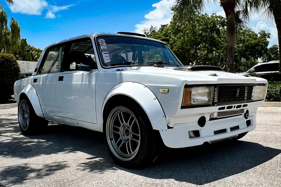 Lada 2105