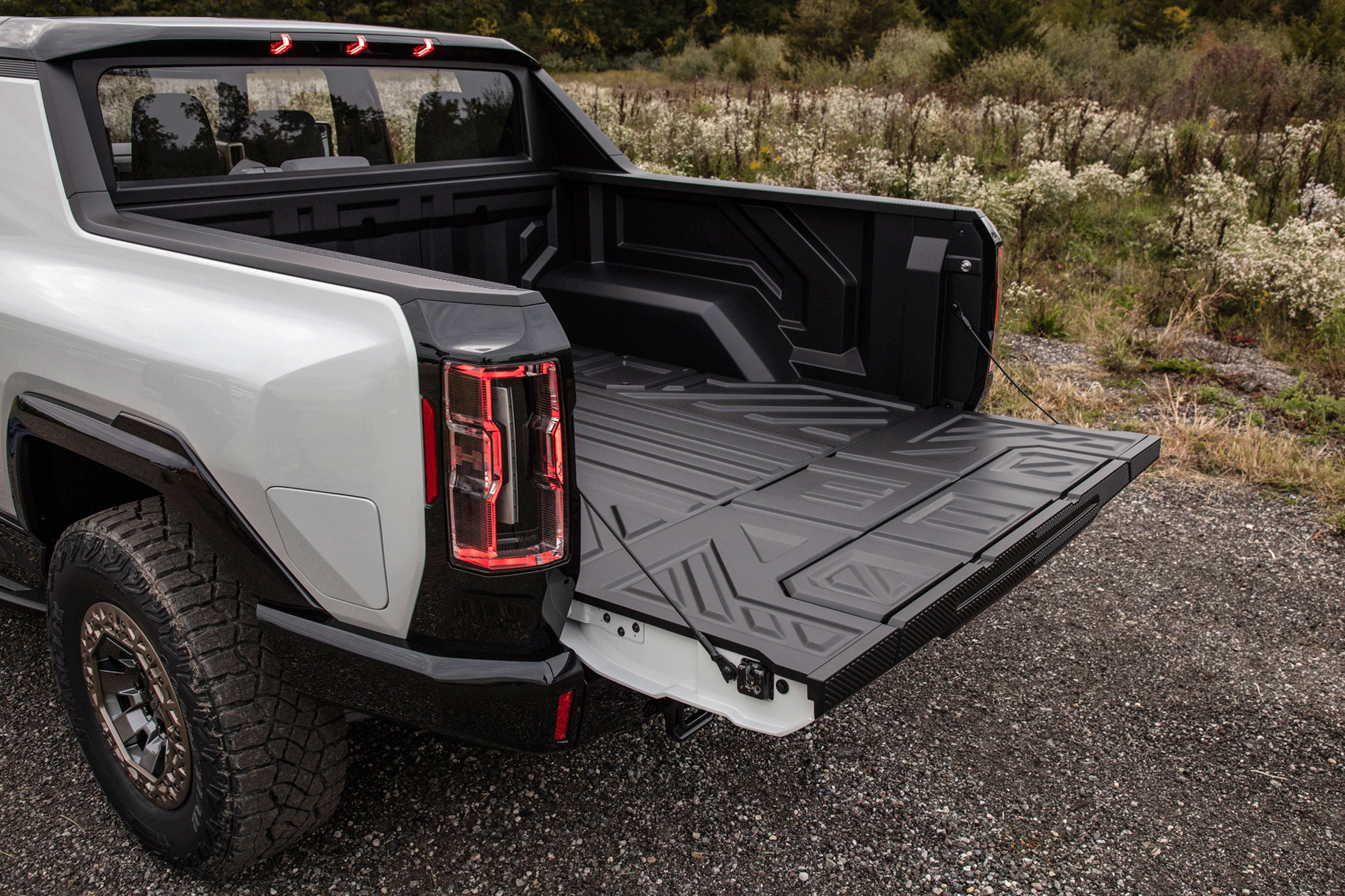 GMC Hummer EV: электромобиль, который разорит вас быстрее, чем V8