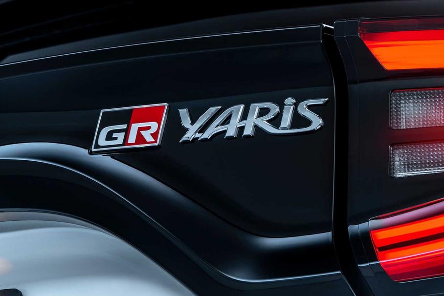 «Хардкорный» хот-хэтч Toyota GR Yaris появится через полгода