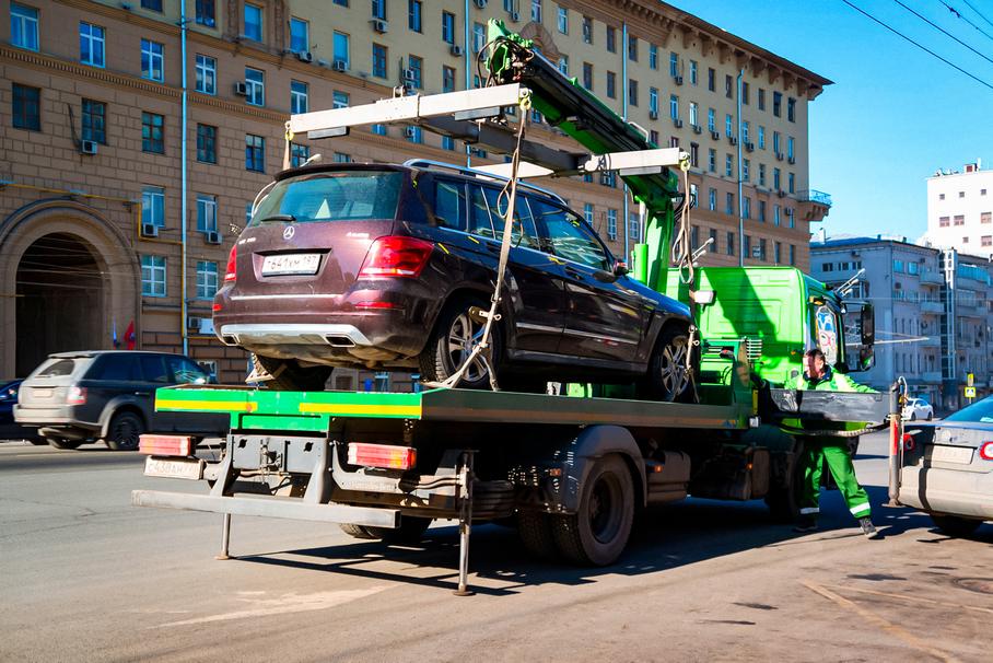 В Москве поднимут стоимость парковки и эвакуации