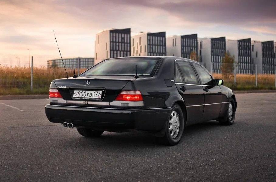 В Москве продают Mercedes W140, принадлежавший беглому олигарху