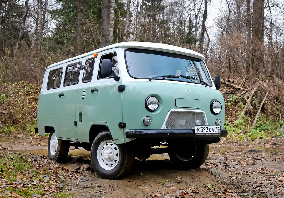 УАЗ-452