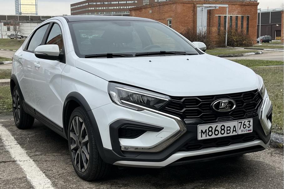 Сколько стоят седаны Lada Vesta NG с подогревом руля