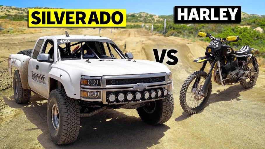 Видео: безумный пикап Chevrolet устроил гонку с внедорожным Harley-Davidson