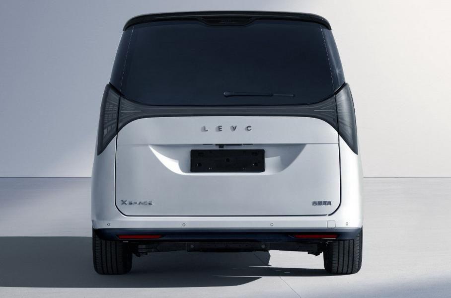 Первый коммерческий минивэн Geely: внешность и характеристики