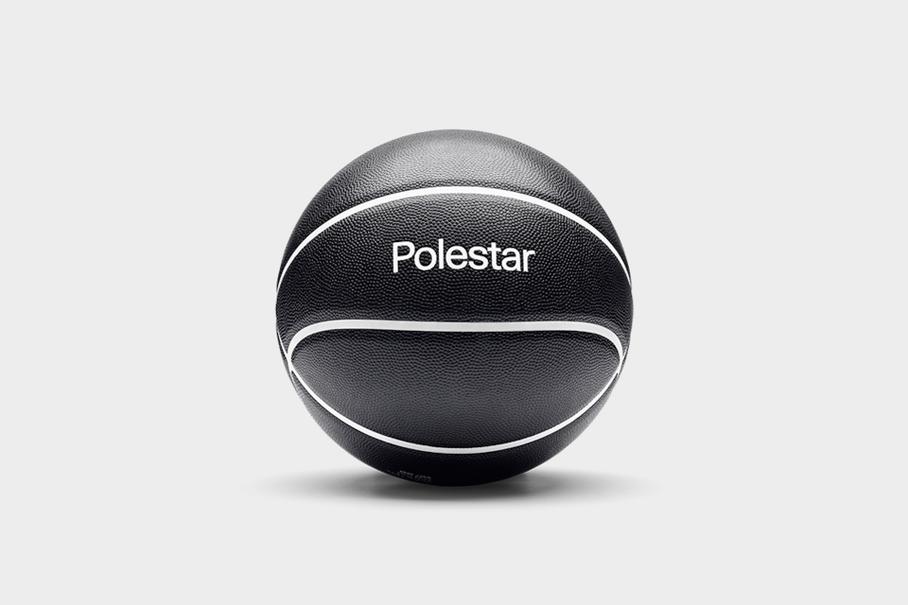 Polestar выпустила фирменный баскетбольный мяч