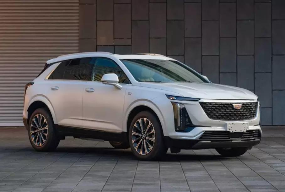 Cadillac XT5 второго поколения, новое фото будущего Porsche Macan и электрический Jeep Wagoneer: главное за неделю