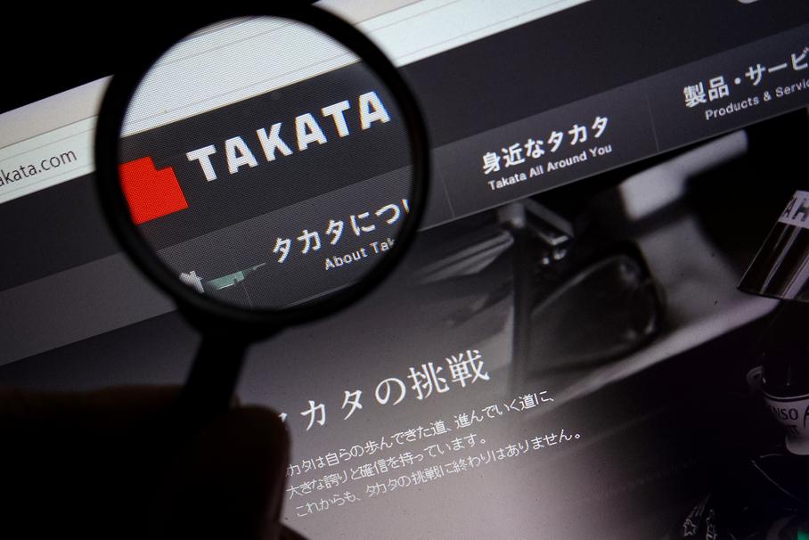 Toyota запретила ездить на старых Corolla и RAV4 из-за смертельных подушек безопасности