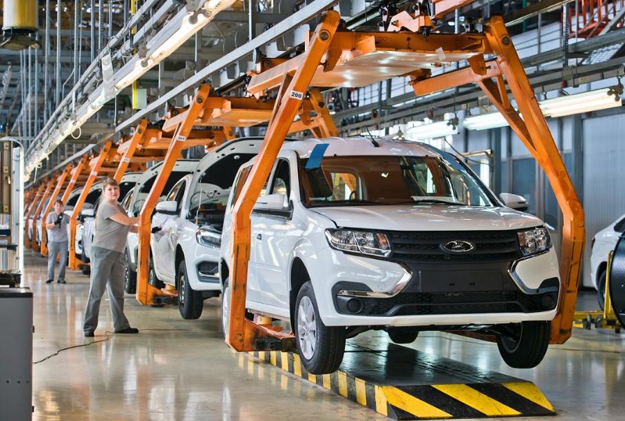 Перезапуск производства Lada Largus: собраны первые опытные образцы