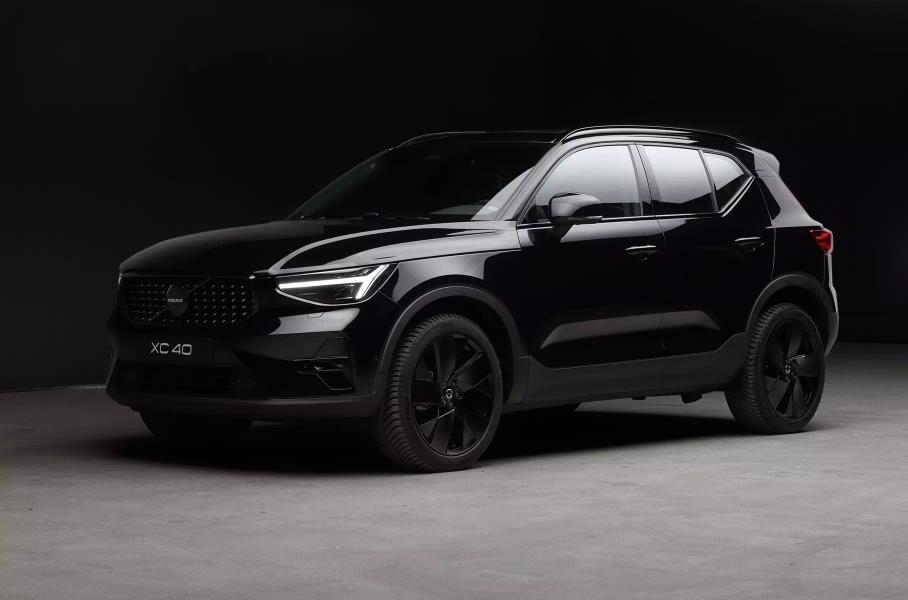 Самый быстрый в мире электрогиперкар, переименованные электрические Volvo и первый электрический универсал Volkswagen: главное за неделю