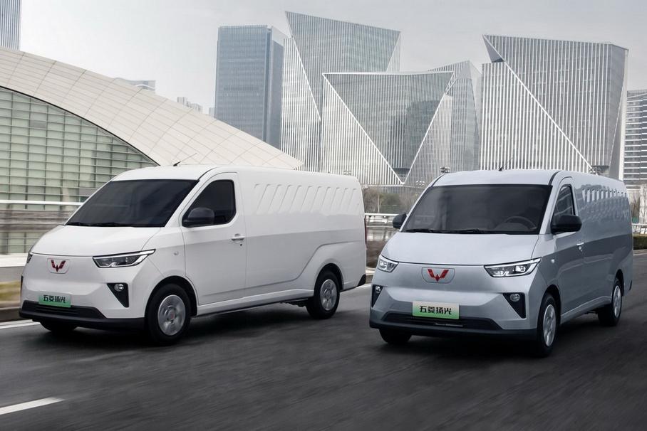 Китайцы начали продажи конкурента ГАЗ «Соболь» по цене «Гранты»
