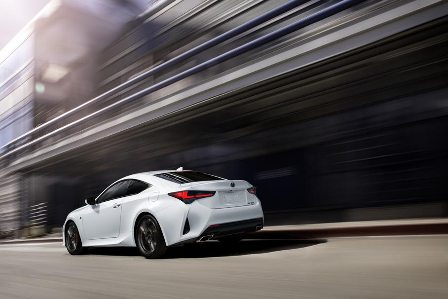 Lexus RC