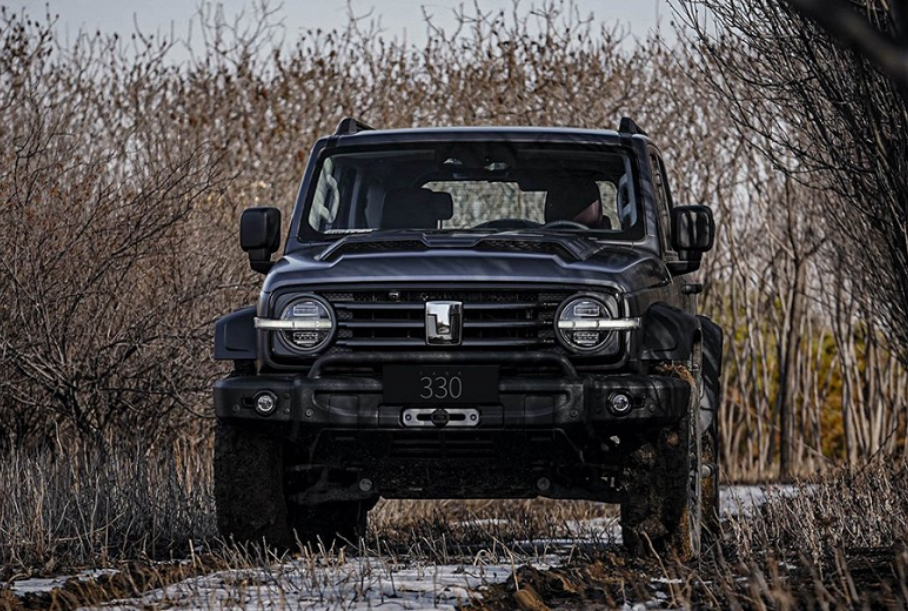Раскрыта внешность Tank 300 с мощным трехлитровым V6
