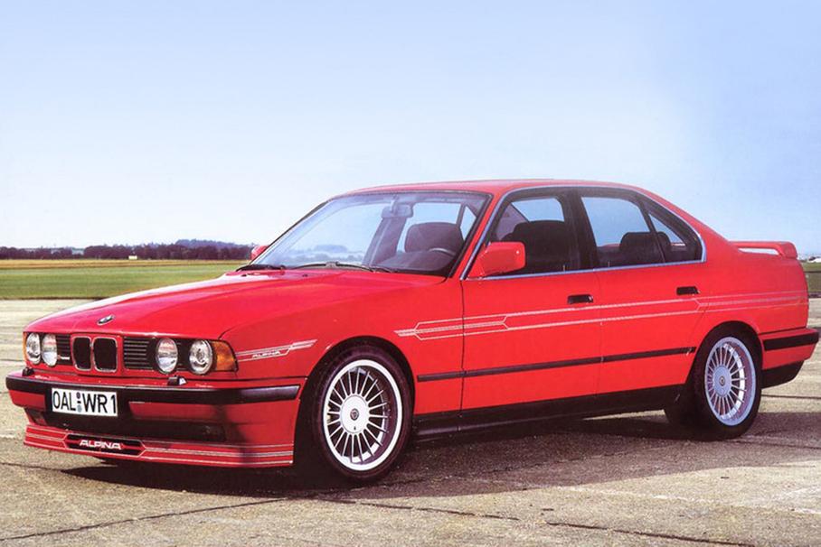 B10 Biturbo вышла партией в 507 штук. Кстати, тираж B12 5.0 еще скромнее — 305 седанов