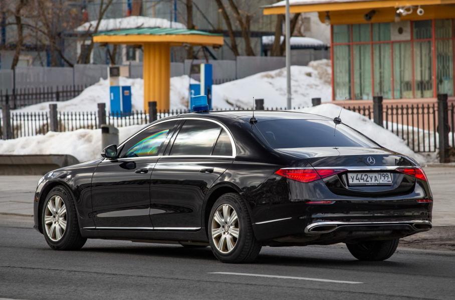 У российских спецслужб появился «санкционный» Mercedes за миллион евро