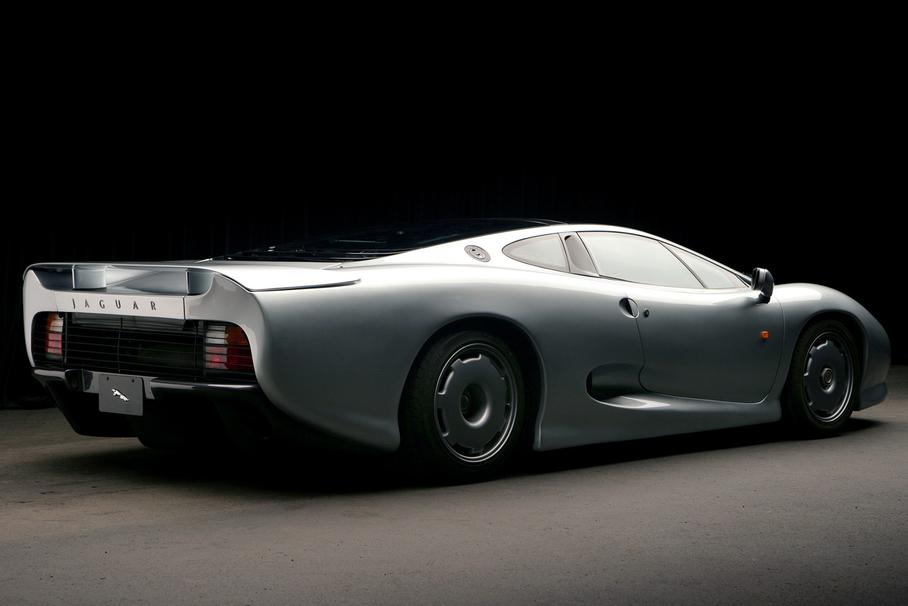 Тираж XJ220 — 282 экземпляра
