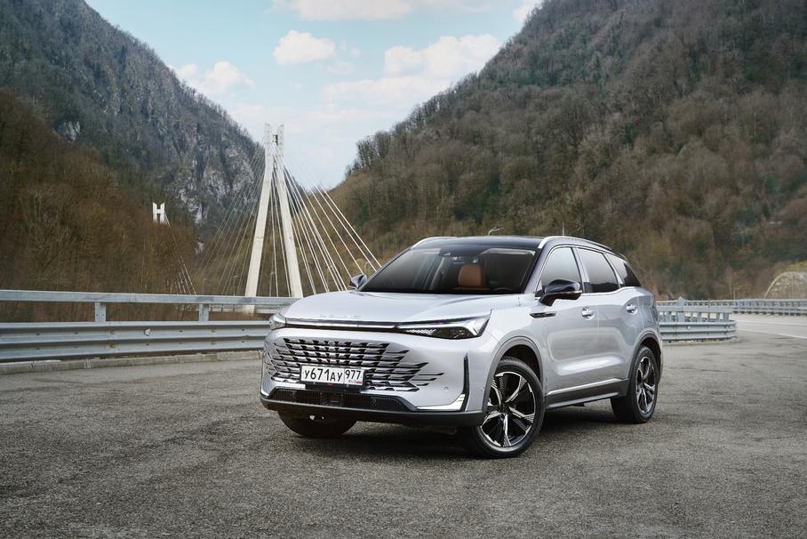 На российский рынок выходит BAIC X75: цены и комплектации