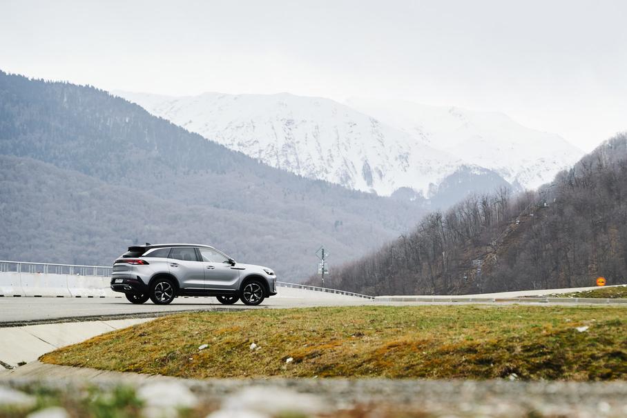 Тест-драйв BAIC X75: а если без рук?