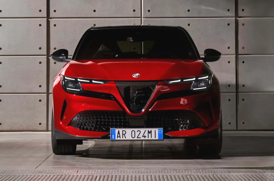 Кроссоверу Alfa Romeo Milano пришлось сменить имя. И вот почему