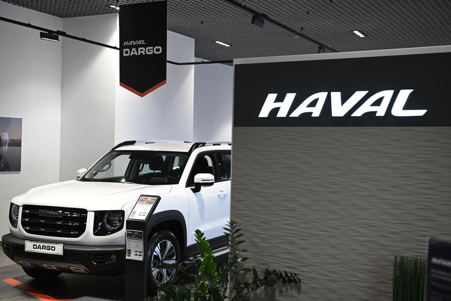 Половина всех новых автомобилей в России — это Lada, Haval и Chery