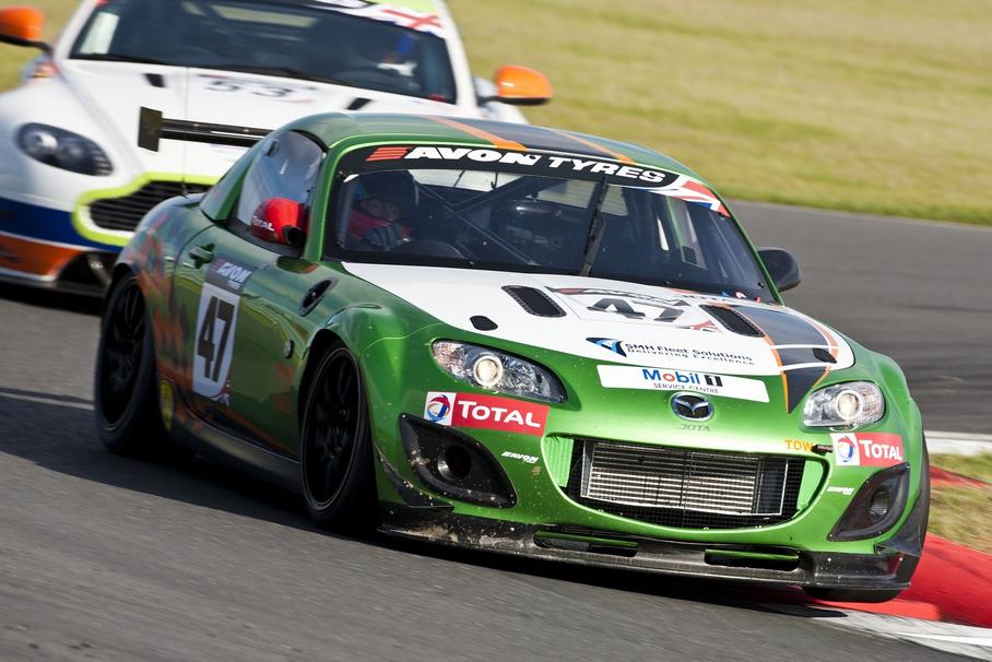 Mazda MX-5 GT4