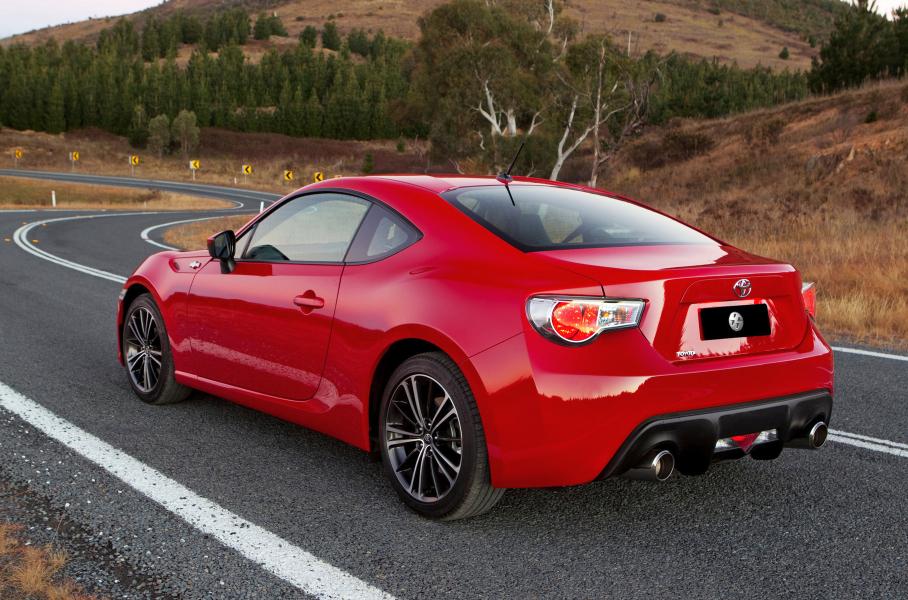 Toyota к лету улучшит купе GT86