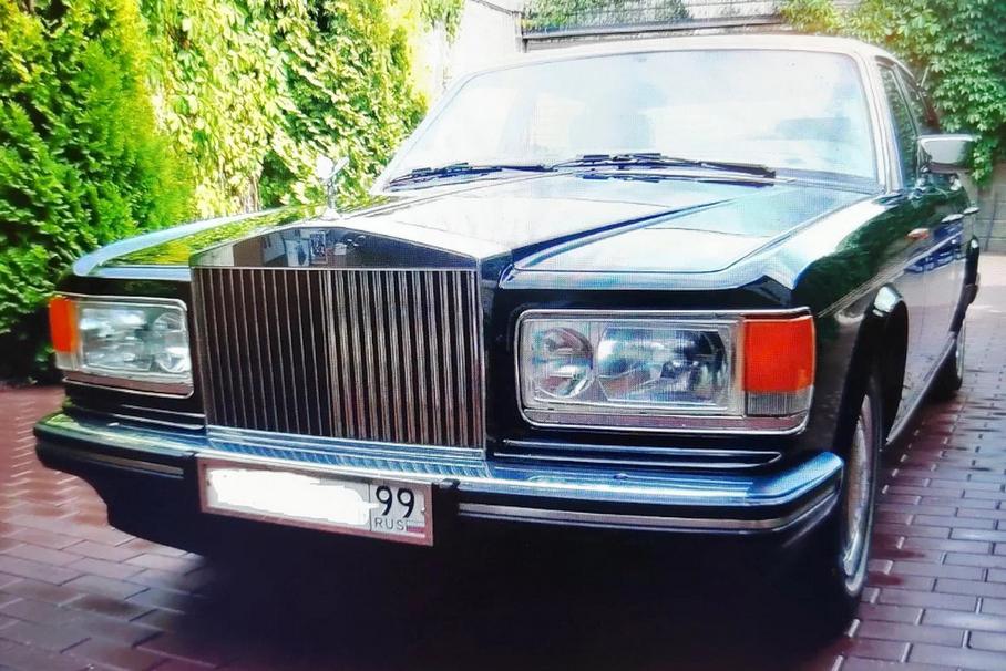 В Москве продают первый официальный Rolls-Royce, купленный в России