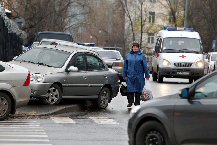 Московские водители стали реже нарушать правила парковки