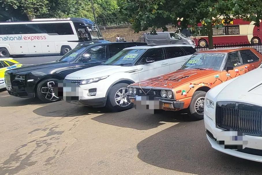В Великобритании полицейские конфисковали более 60 роскошных автомобилей