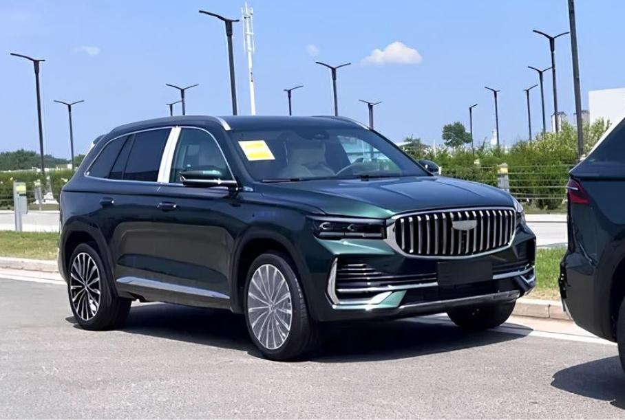 Обновленный Geely Monjaro выходит на рынок: объявлены цены для Китая