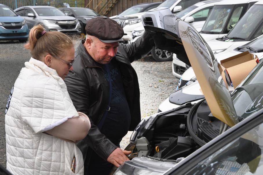 Россияне потратили рекордную сумму на покупку автомобилей с пробегом