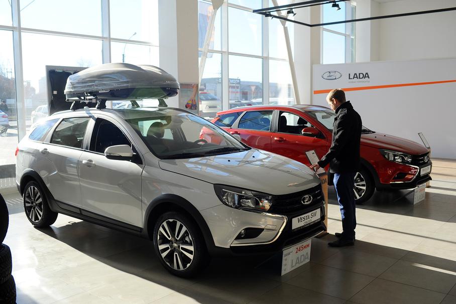 АвтоВАЗ начал ценовую войну с Geely на белорусском рынке