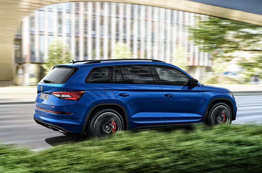 Škoda представила первый RS-кроссовер