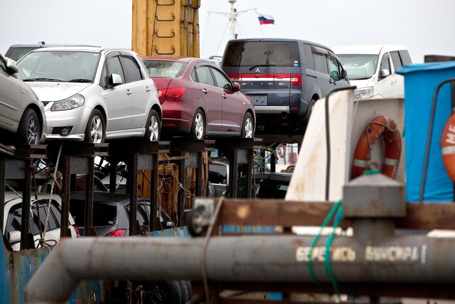 Япония сняла некоторые ограничения на ввоз автомобилей в Россию