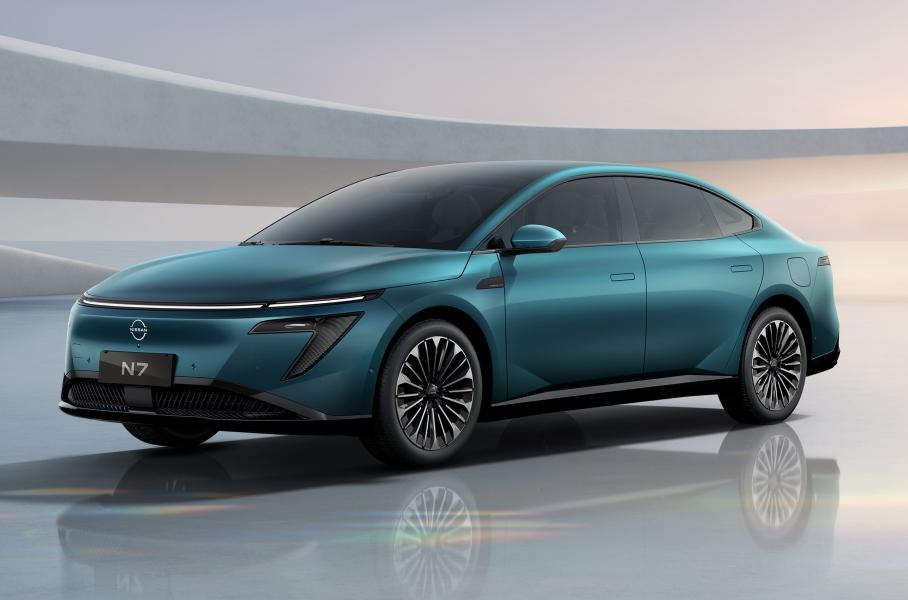 Представлен первый электрокар на новой платформе Dongfeng Nissan